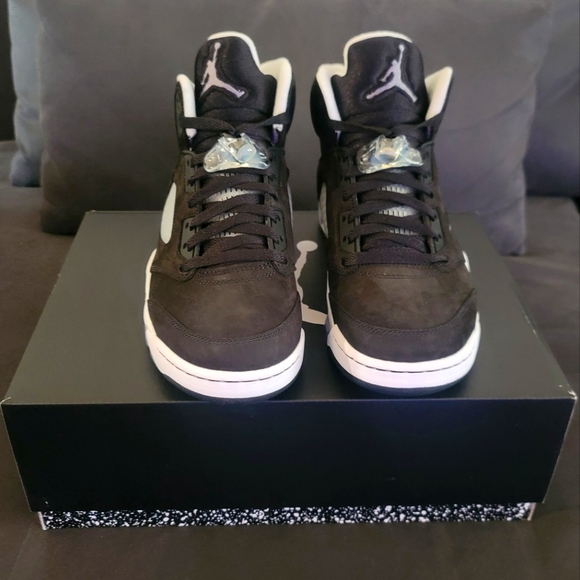 Sold🙏Jordan 5 retro "Moonlight" - Picture 2 of 4
